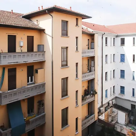 Rentopolis Foldi - Piazza Cinque Giornate 公寓